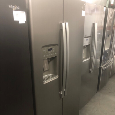 GE 25.3 Cu. Ft. Side-By-Side Refrigerator w/ Ice Maker - Slate Model GSS25GMPES MSRP $1799