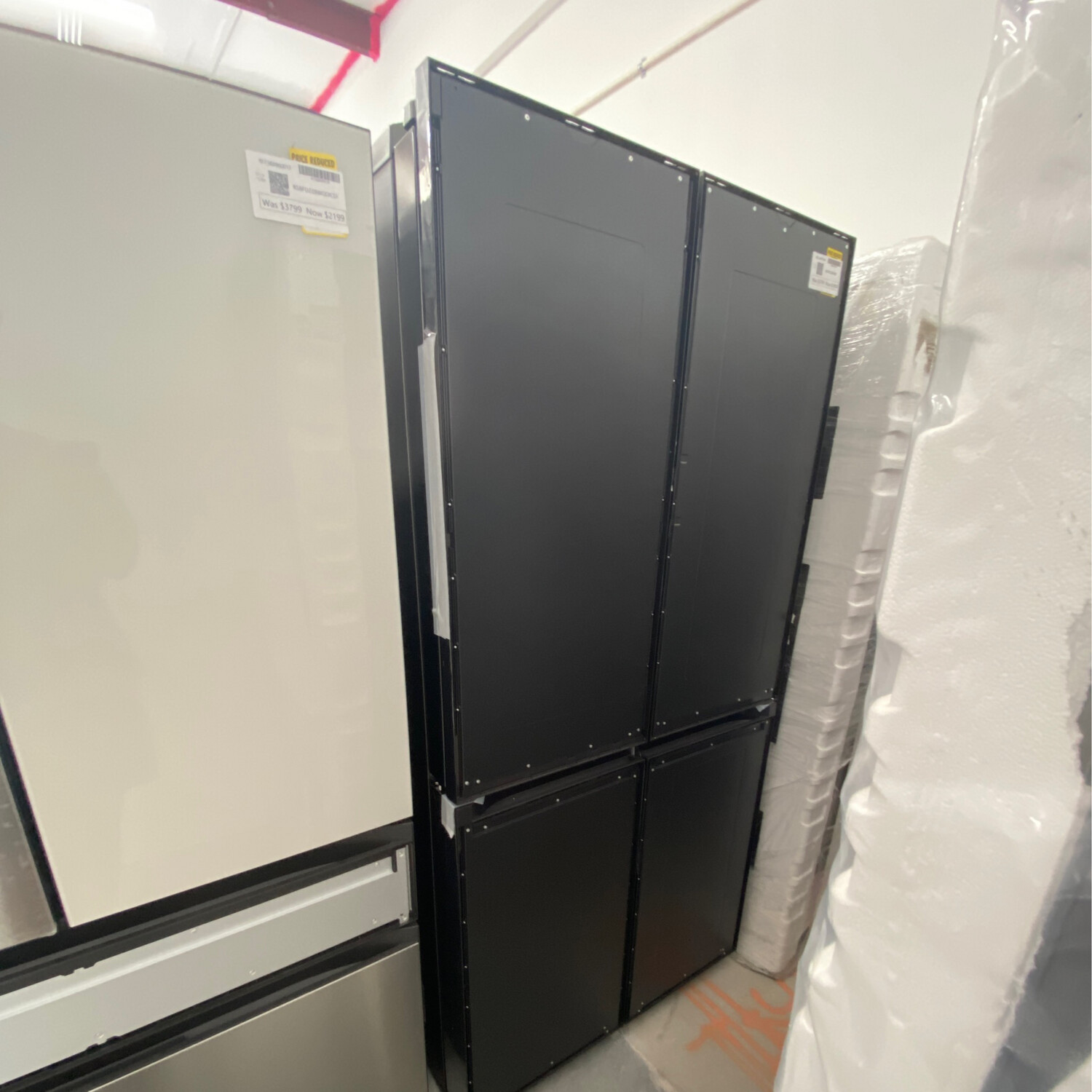 Samsung - BESPOKE 22.8 cu. ft. Counter Depth 4-Door Flex French Door Refrigerator with Beverage Center and Dual Ice - Panel Ready Model RF23A9675APOB S&amp;D