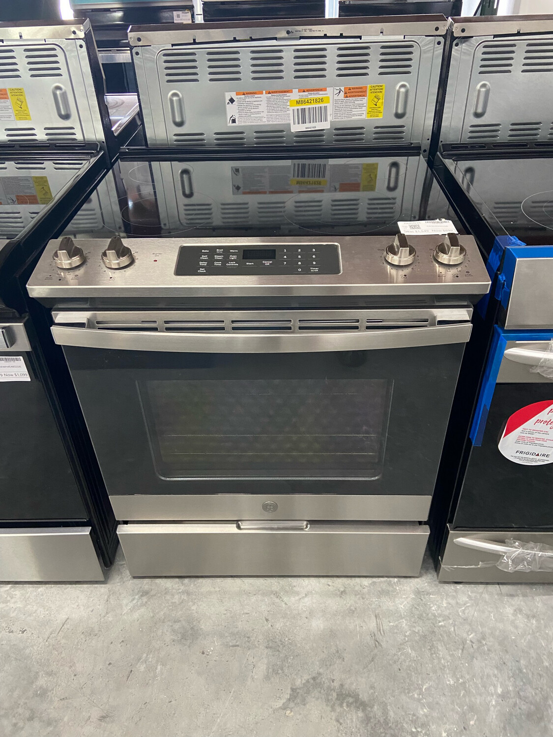 GE 30” Slide-In Electric Range 5.3 cu ft Stainless Steel Self Cleaning Smooth Surface. Model JS645SLSS. MSRP $1549