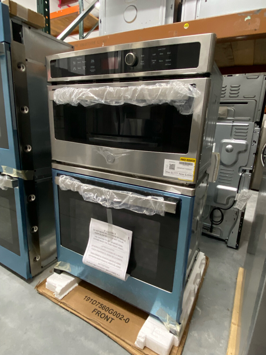 GE Wall Oven GE 27&quot; Built-In Single Stainless Steel JK3000SFSS MSRP $3777