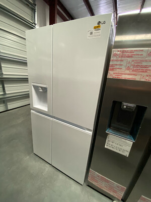 LG 27 Cu Ft Side-by-Side White Refrigerator with Ice Maker/Touch Dispenser