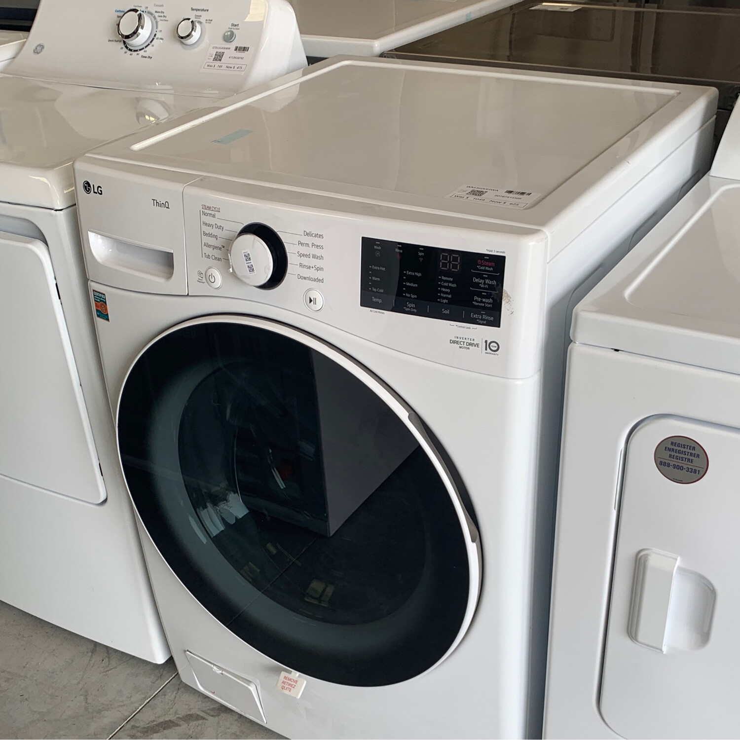 LG Washer WM3600HWAOB 45 cu. ft. Front Loading White. S&amp;D