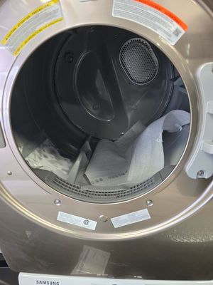 Samsung 7.5-cu ft Stackable Steam Cycle Smart Electric Dryer (Champagne) Model DVE45B6300COB