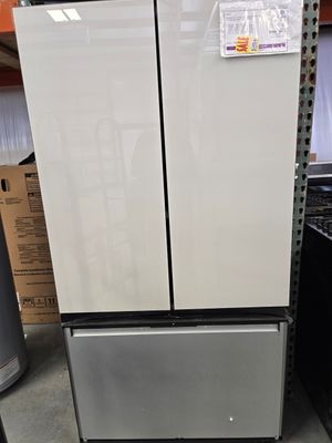 Samsung RF30BB660012 Bespoke 30.1-cu ft Smart French Door Refrigerator with Dual Ice Maker and Door within Door