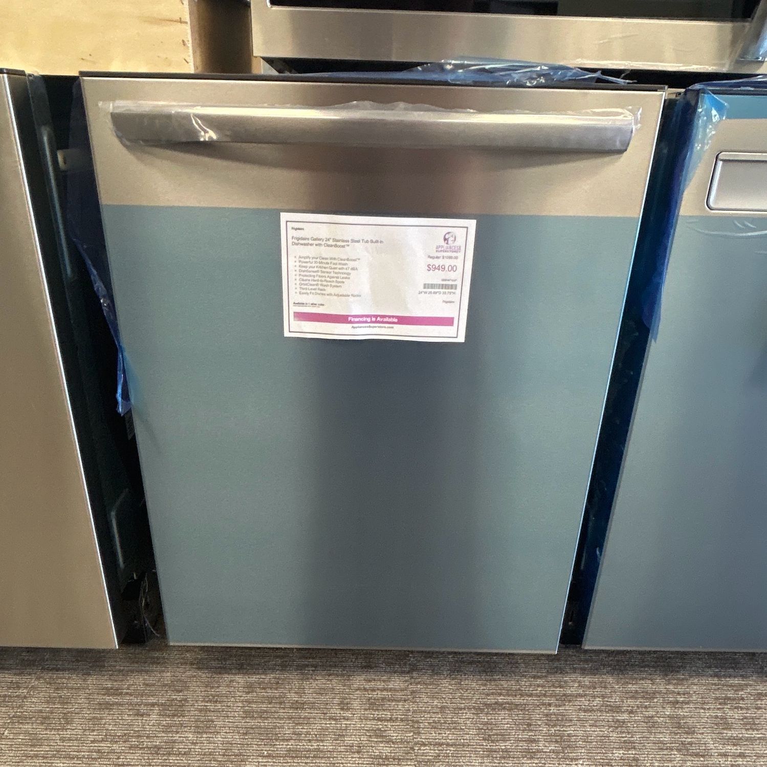 Frigidaire Gallery 24” Stainless steel Tub built in Dishwasher with CleanBoost GDSH4715AF