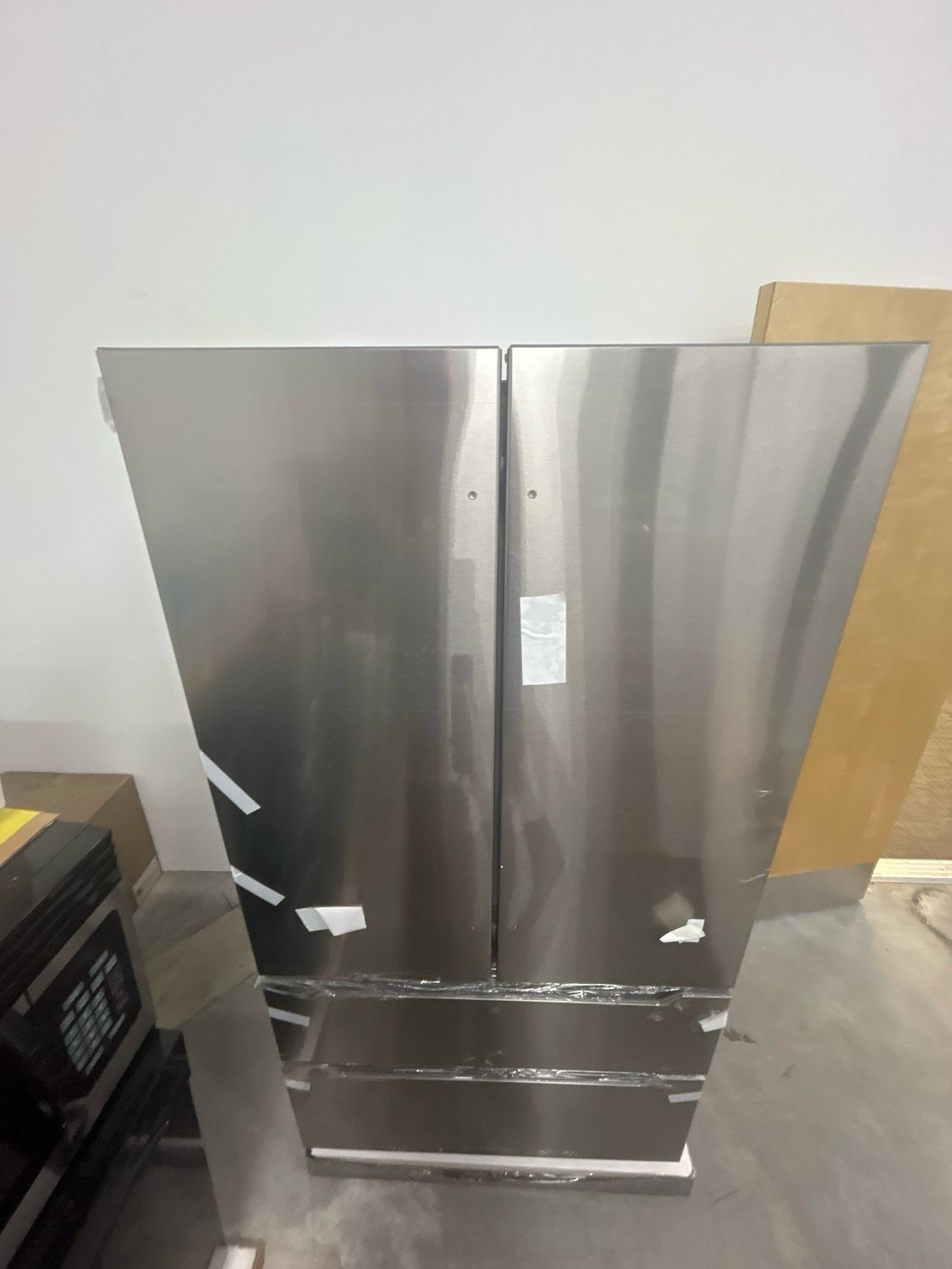 Artic Wind AWASXS1225 22.5CF Refrigerator,  Open Box 4 Door Stainless Steel