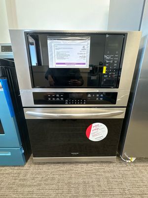 Frigidaire Gallery 30&#39;&#39; Electric Wall Oven/Microwave Combination FGMC3066UF