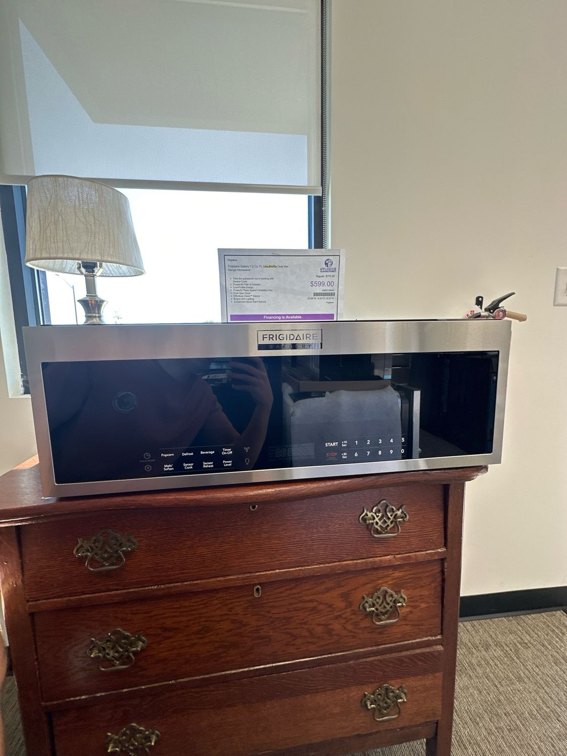 Frigidaire Gallery 1.2 Cu. Ft. Low-Profile Over-the-Range Microwave GMOS1266AF