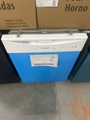 Frigidaire FDPC4221AW 24&quot; Built-In Dishwasher