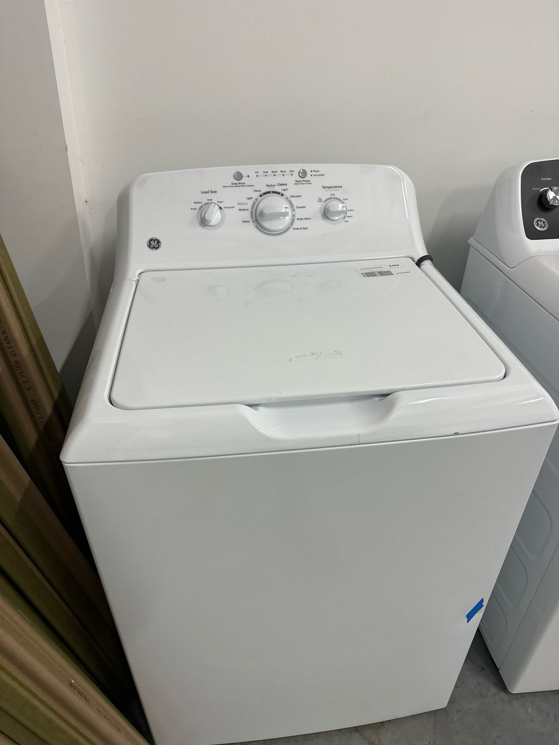 Hotpoint® 4.0 cu. ft. Capacity Washer with Stainless Steel Basket,Cold Plus and Water Level Control​ GTW220ACKWWOB