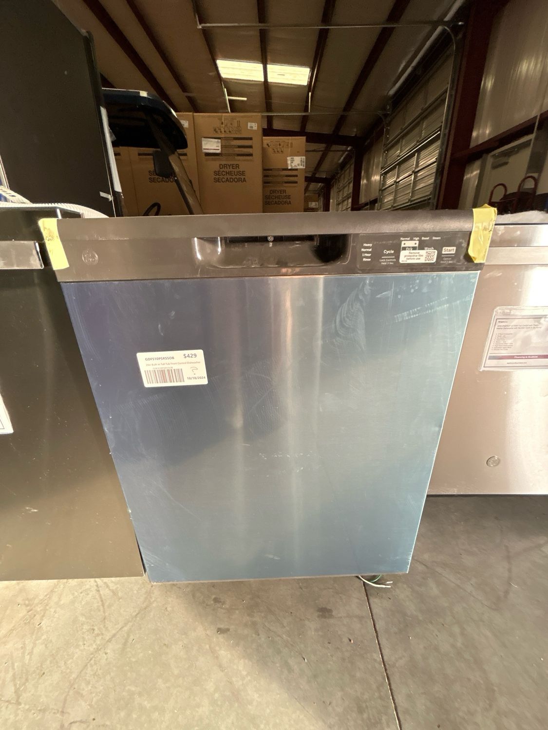 GE GDF510PSRSS Dishwasher with Front Controls GDF510PSRSS Open-Box