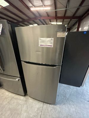 Frigidaire Gallery FGHT2055VF 20.0 Cu. Ft. Top Freezer Refrigerator Frigidaire Gallery 