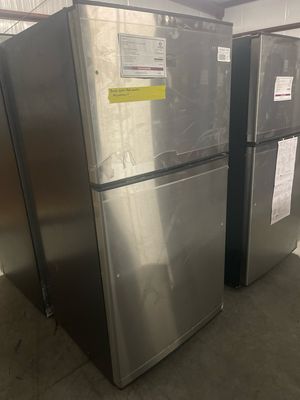 GE GIE21GSHSS Top-Freezer Refrigerator