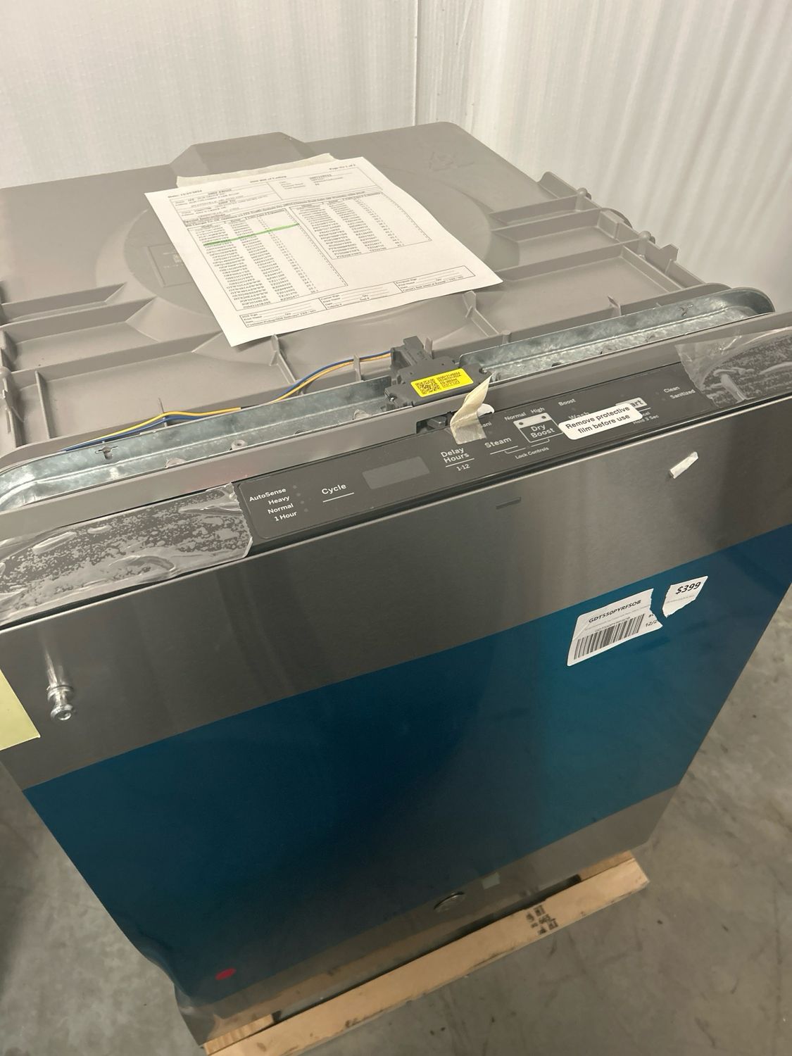 GE Top Control with Plastic Interior Dishwasher with Sanitize Cycle &amp; Dry Boost