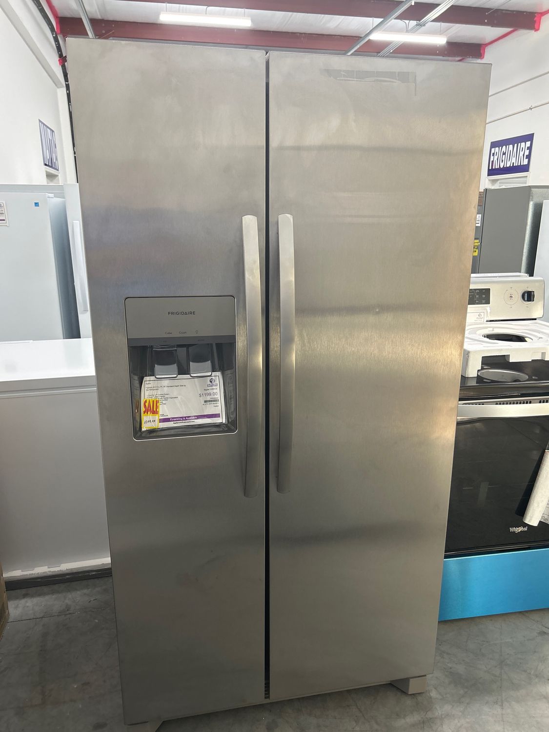 Refrigerator FRSS2623AS 36&quot; Side by Side Frigidaire