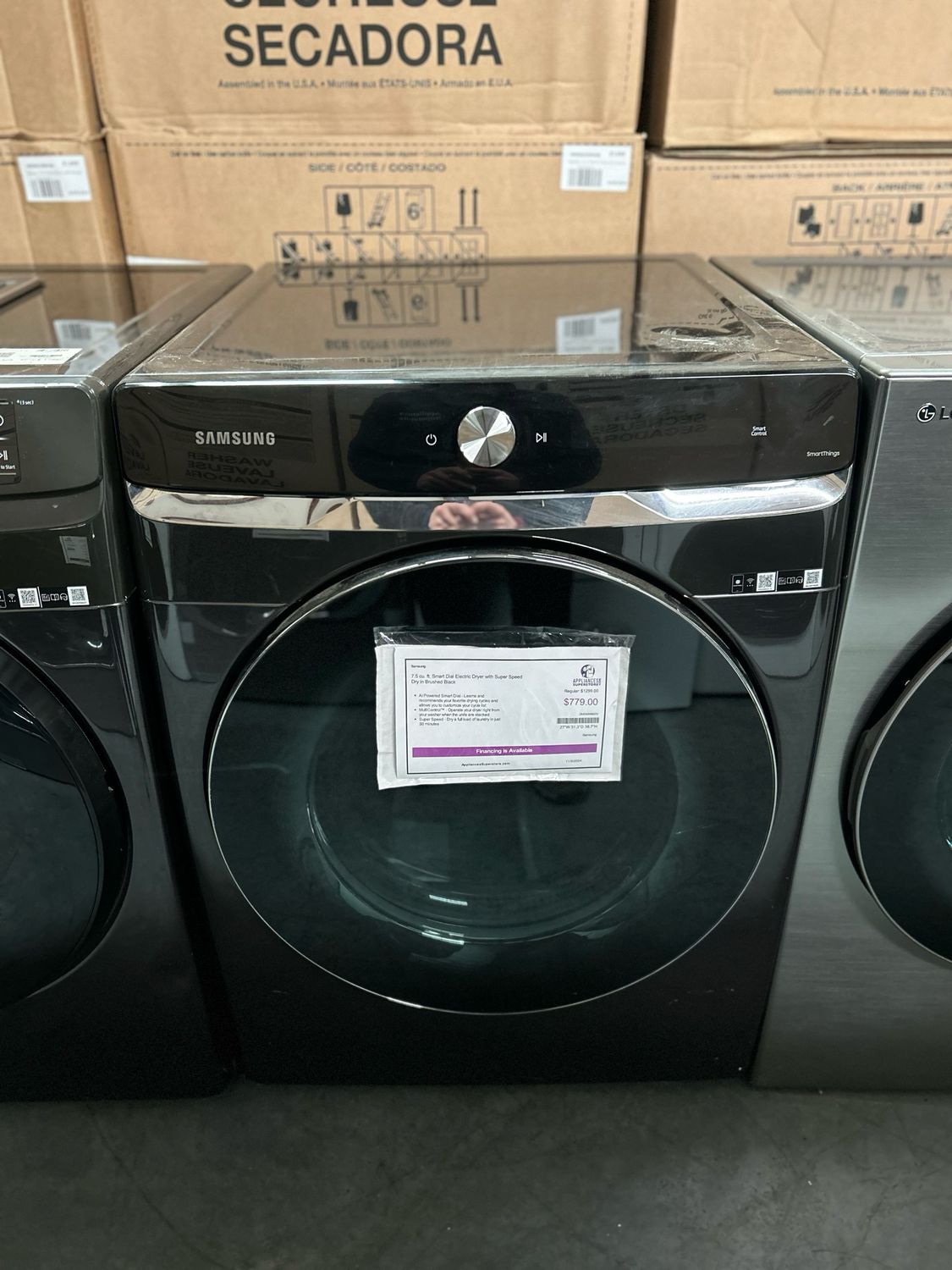 Samsung DRYER DVE50A8800VOB 7.5-cu ft Stackable Steam Cycle Electric (Brushed Black) ENERGY STAR