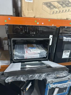 GE JTS3000DNBB 30” Smart Built-in Self-Clean Single Wall Oven with Never-Scrub Racks