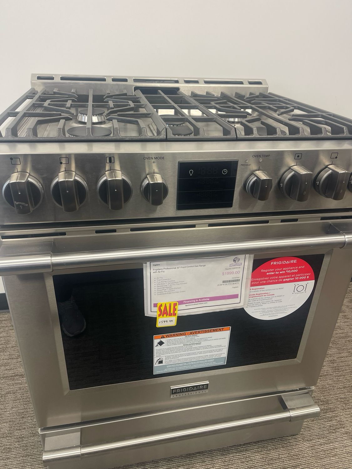 Frigidaire Professional PCFG3078AFCOB 30&quot; Gas Range