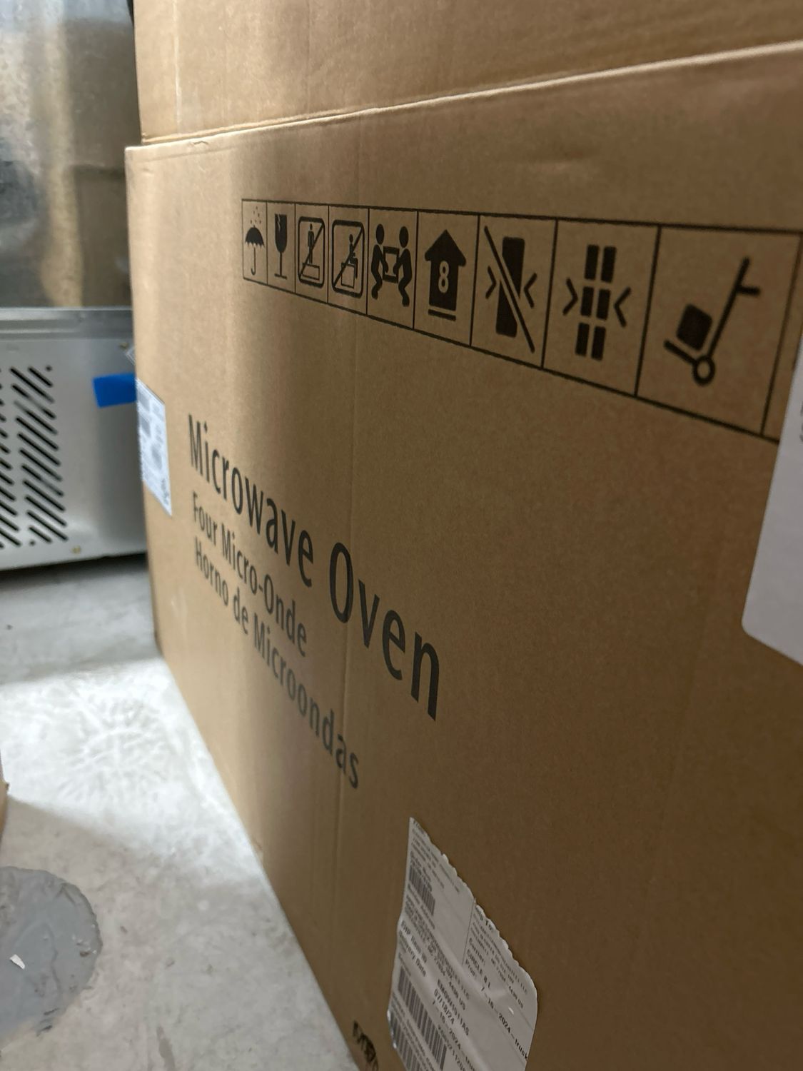 Electrolux EMOW1911AS 30&quot; Over-the-Range Convection Microwave
