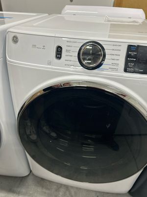 GE GFD65ESSVWW 7.8 Cu. Ft. 12-Cycle Electric Dryer with Steam
