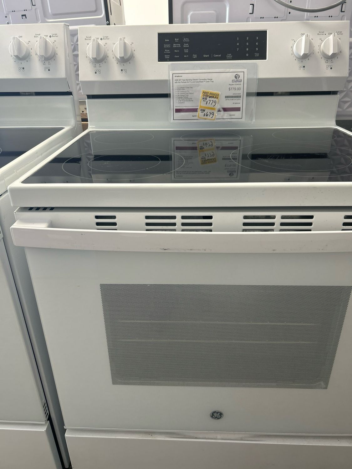 GE GRF600AVWW  5.3 Cu. Ft. Freestanding Electric Convection Range with Steam Cleaning and EasyWash Tray - White