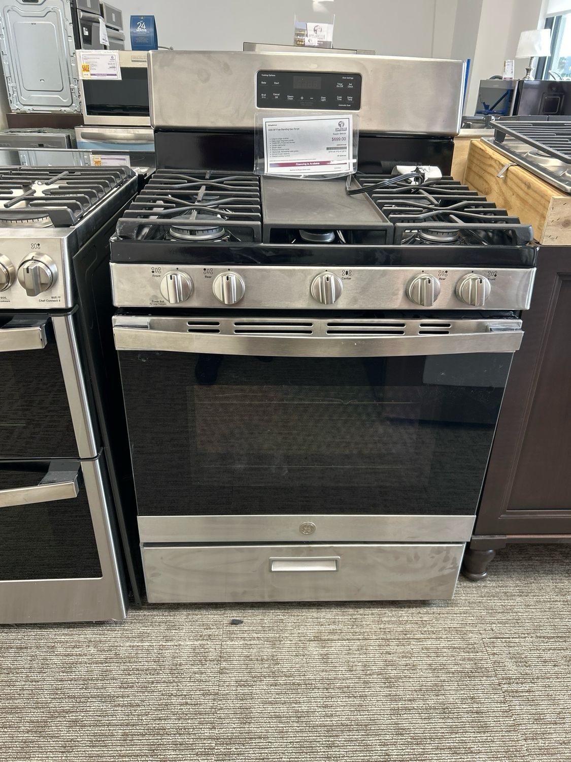 GE JGBS66REKSS 5.0 Cu. Ft. Freestanding Gas Range - Stainless Steel