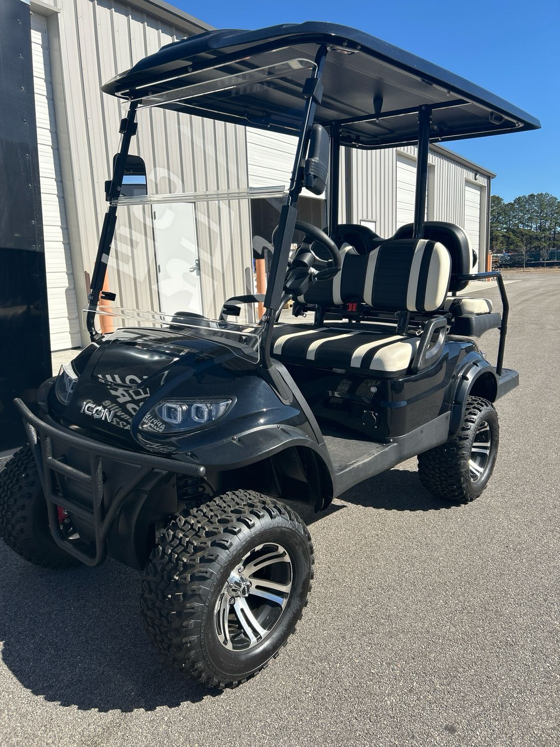 ICON I40L Electric Golf Cart - 4 Passenger Lifted Height Raven Black Metallic w/2T
