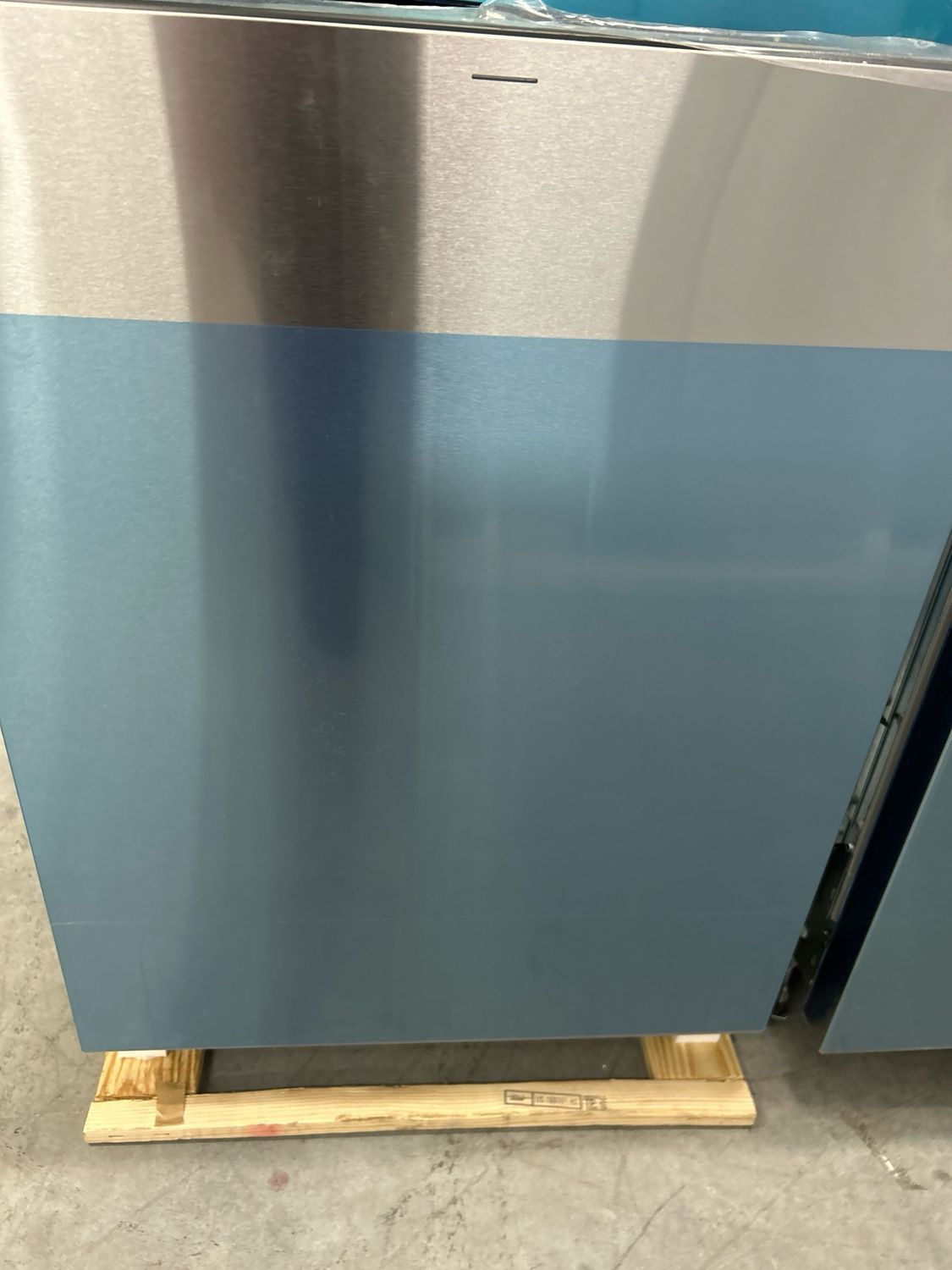 GE PDT705SYWFS Profile ENERGY STAR Fingerprint Resistant Top Control Stainless Interior Dishwasher with Sanitize Cycle