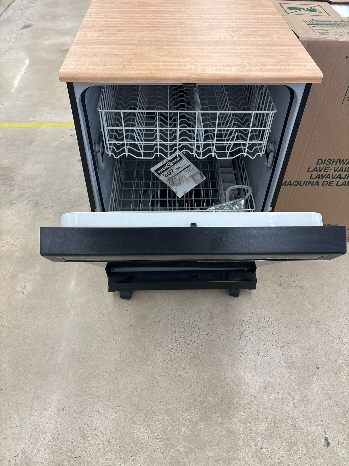 Whirlpool WDP370PAHBOB 24 in Dishwasher. Black Butcher Block Top Freestanding Model MHC-1