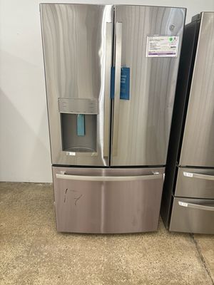 GE ENERGY STAR 27.7 Cu Ft Fingerprint Resistant French Door Refrigerator MHC 1