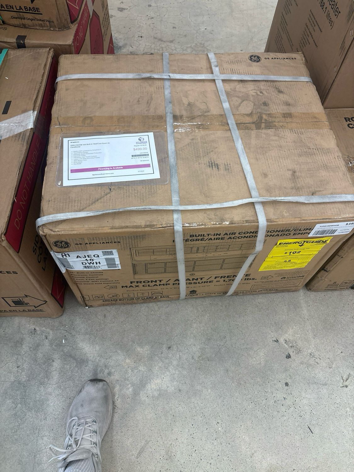 GE AJEQ10DWH 230/208 Volt Built-In Heat/Cool Room Air Conditioner MHC 1