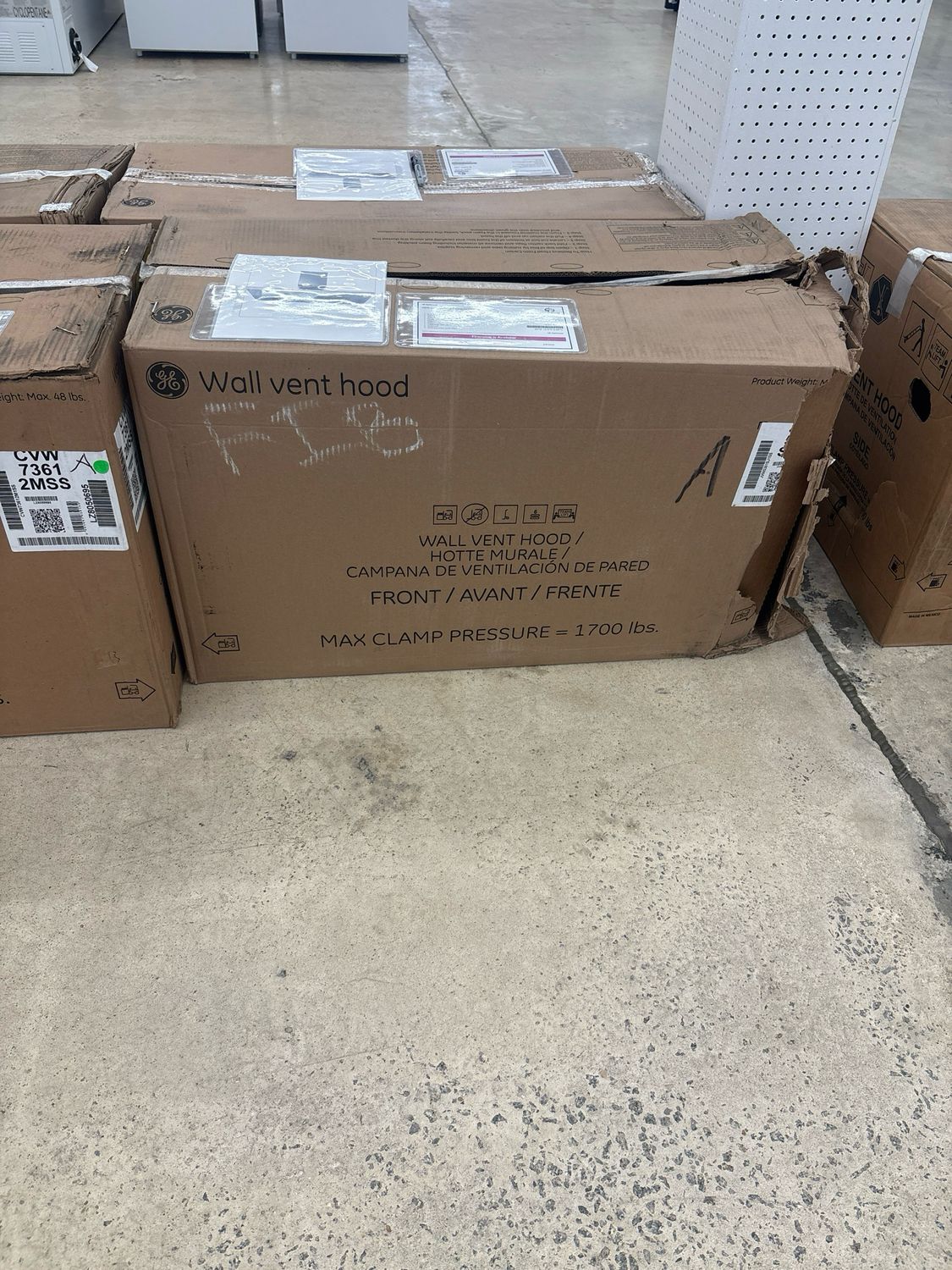 GE JVW5301SJSS 30&quot; Wall Mount Chimney Hood MHC 1