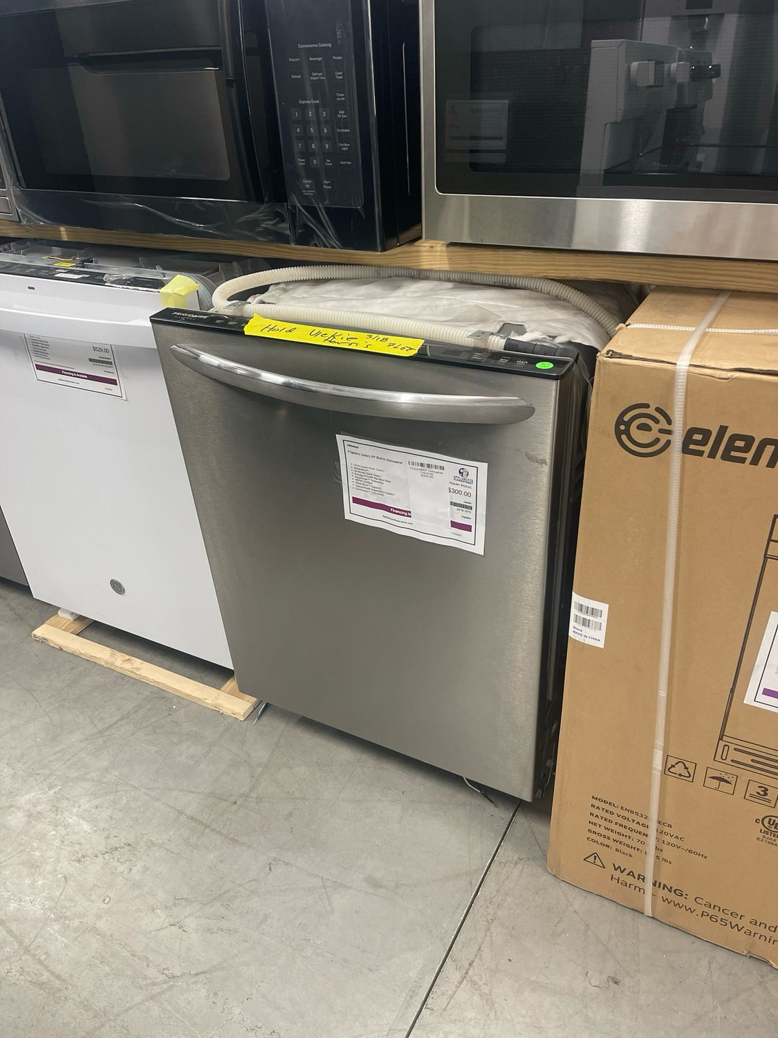 FGID2466QF Dishwasher Preowned