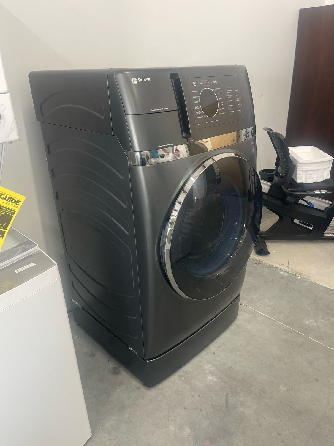 Pre Owned GE Washer Dryer Combo PFQ97HSPVDSPO