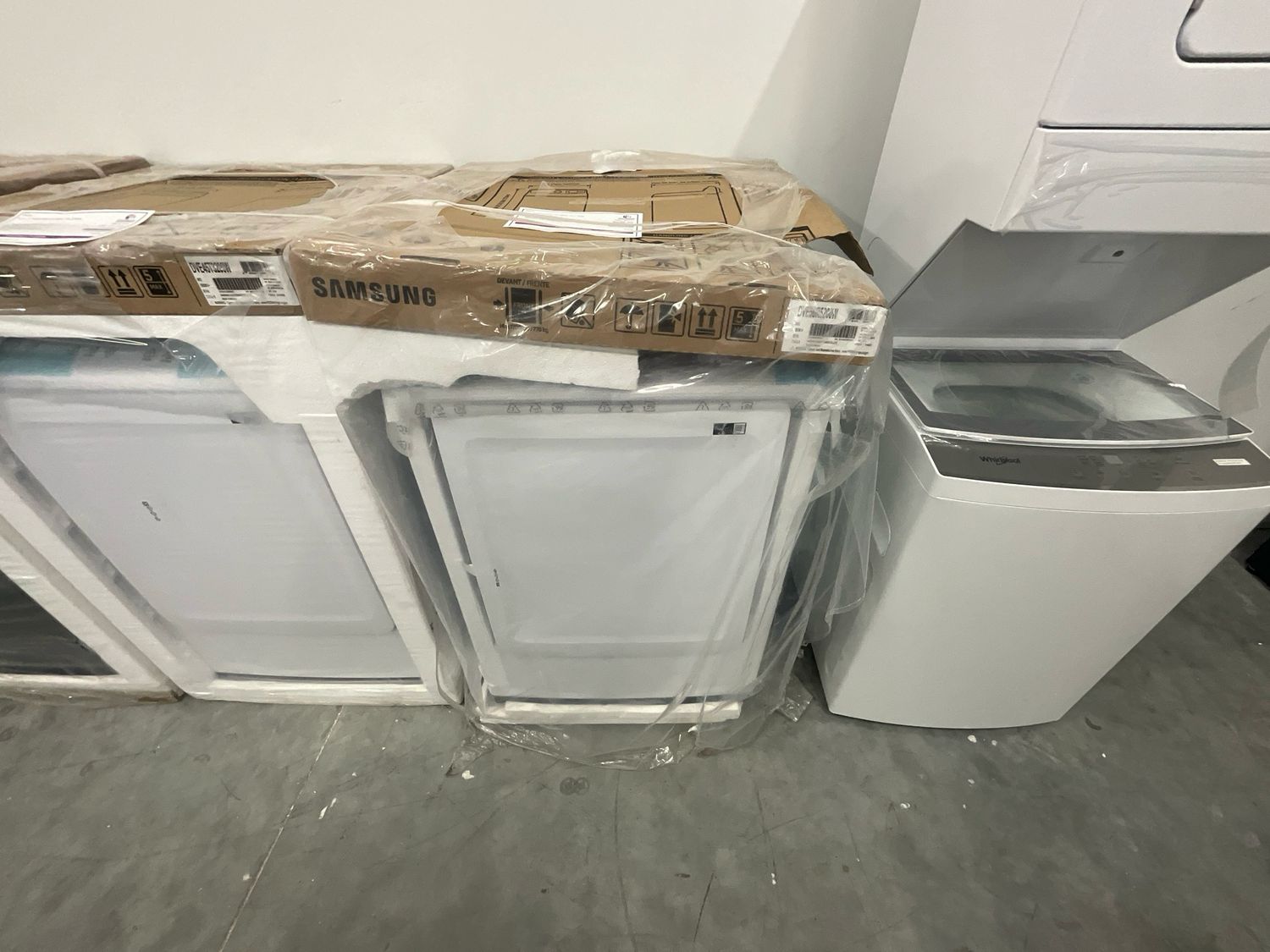 Samsung DVE50R5200W Front Load Electric Dryer 7.4 cu.ft