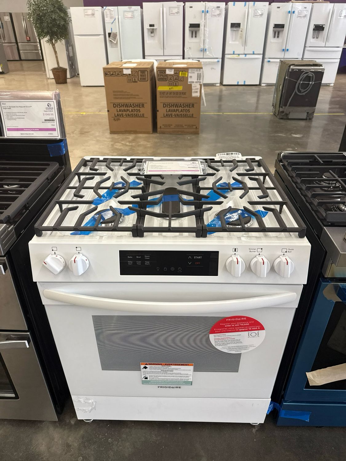 Frigidaire FCFG3062AW 30&quot; Front Control Gas Range with Quick Boil