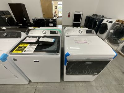 Maytag Set In White, Maytag MVW7230HW Smart Top Load Washer With Extra Power 5.2 Cu Ft And Maytag MED7230HW Smart Top Load Electric Dryer With Extra Power 7.4 Cu Ft