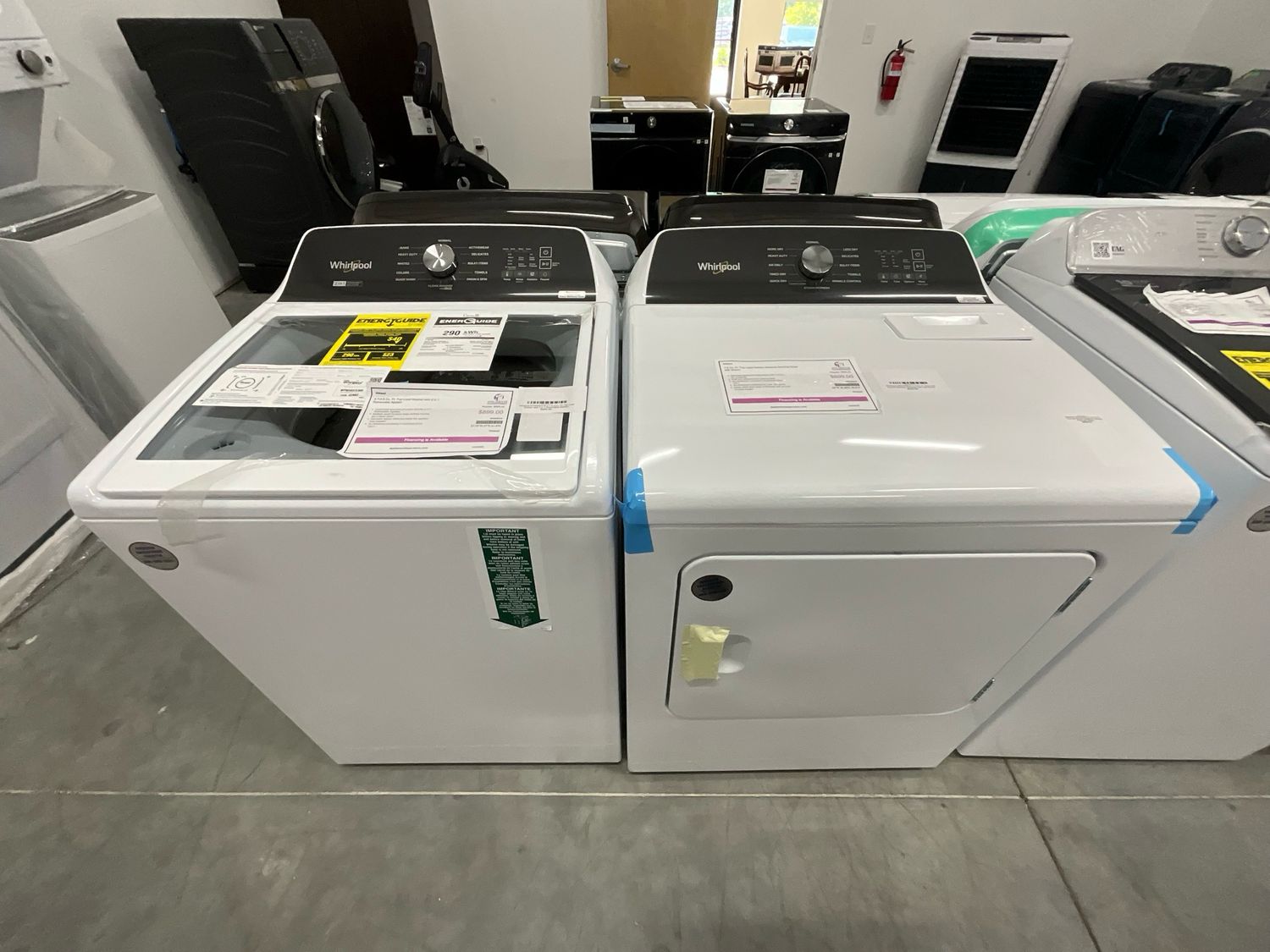 Whirlpool Set In White, Whirlpool WTW5057LW 4.7-4.8 Cu Ft Top Load Washer With 2 In 1 Removable Agitator And Whirlpool WED5050LW 7.0 Cu Ft Top Load Electric Moisture Sensing Dryer With Steam