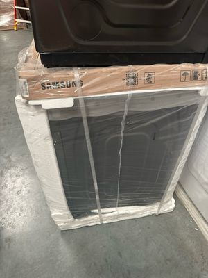 Samsung Gas Dryer In Platinum Dve45b6300P