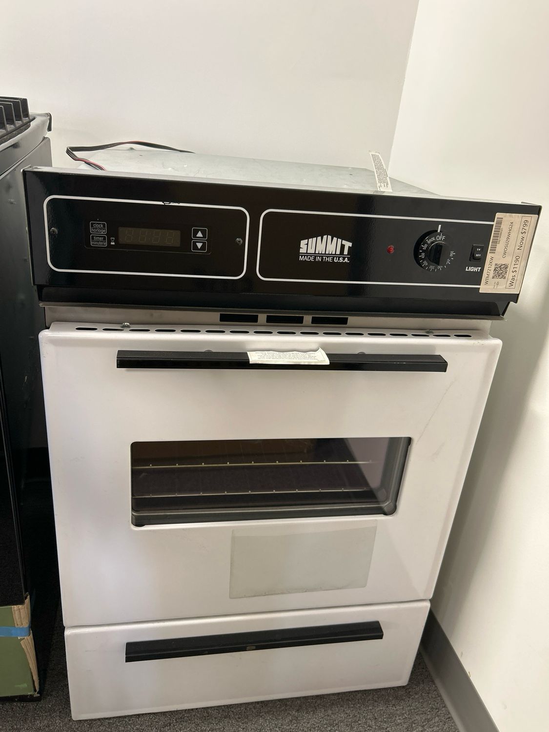 Summit WTM7212KW  24 Inch Wide Gas Wall Oven