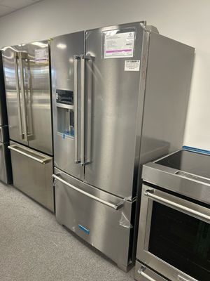 Kitchenaid KRFF577KPS 26.8 Cu. Ft. Standard-Depth French Door Refrigerator with Exterior Ice and Water Dispenser