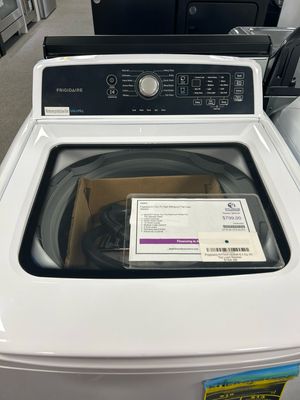 Frigidaire 4.1 Cu. Ft. High Efficiency Top Load Washer FFTW4120SW