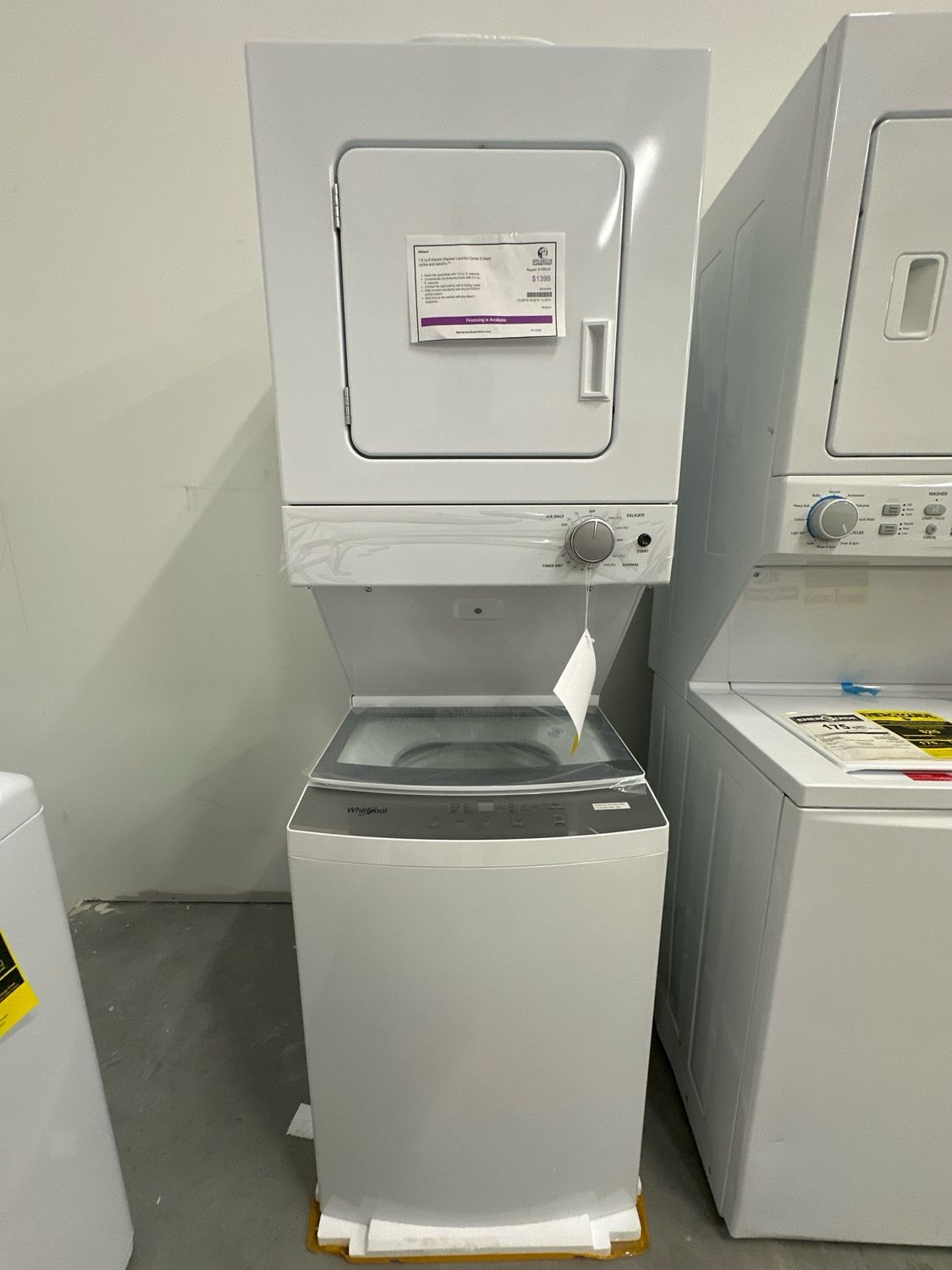 Whirlpool 1.6 cu.ft Electric Stacked Laundry Center 6 Wash cycles and AutoDry™ WET4024HW
