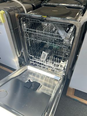 GE GDT670SGVWW  24 in. Top Control Built-In Tall Tub Dishwasher