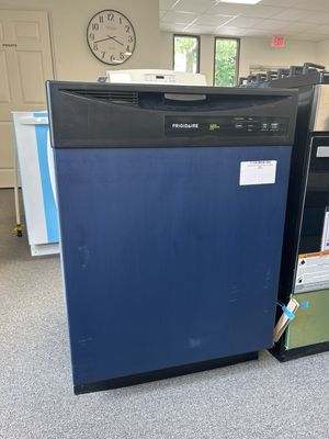 FDPC4221AB Frigidaire 24" Built-In Dishwasher Black FDPC4221AB Frigidaire 24" Built-In Dishwasher Black