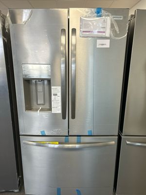 Frigidaire FRFS2823AS FD Refrigerator 27.8 cu ft Frigidaire FRFS2823AS FD Refrigerator 27.8 cu ft