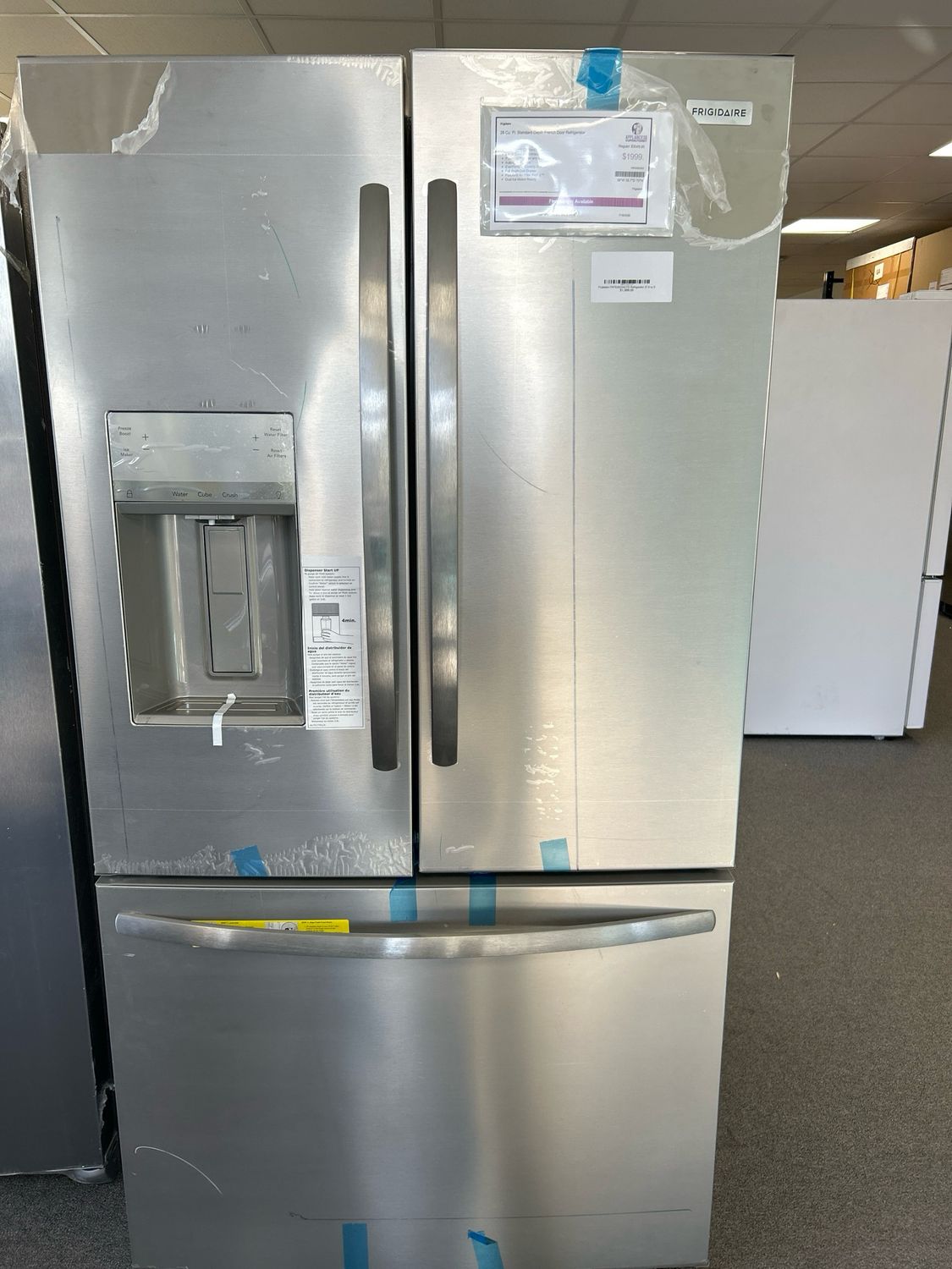 Frigidaire FRFS2823AS FD Refrigerator 27.8 cu ft