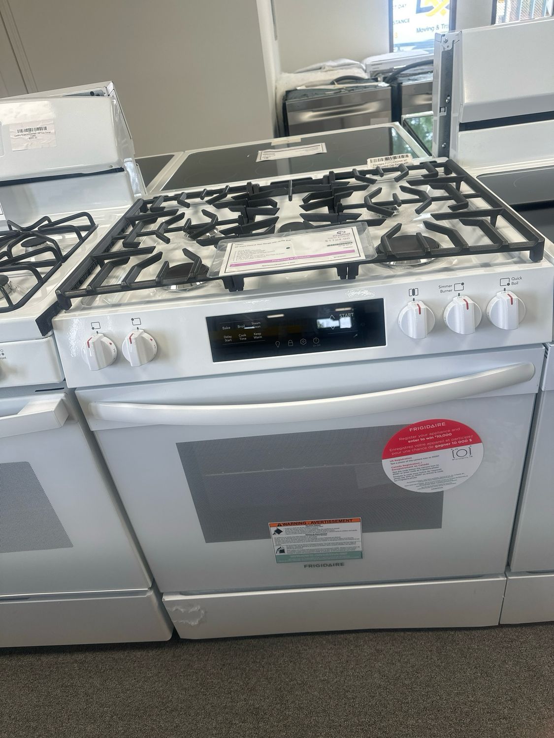 Frigidaire FCFG3062AW 30" Front Control Gas Range with Quick Boil