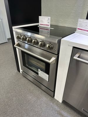 THOR HRE3001 30 inch Professional Range