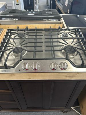 Frigidaire FFGC3026SS Gas Cooktop 30"